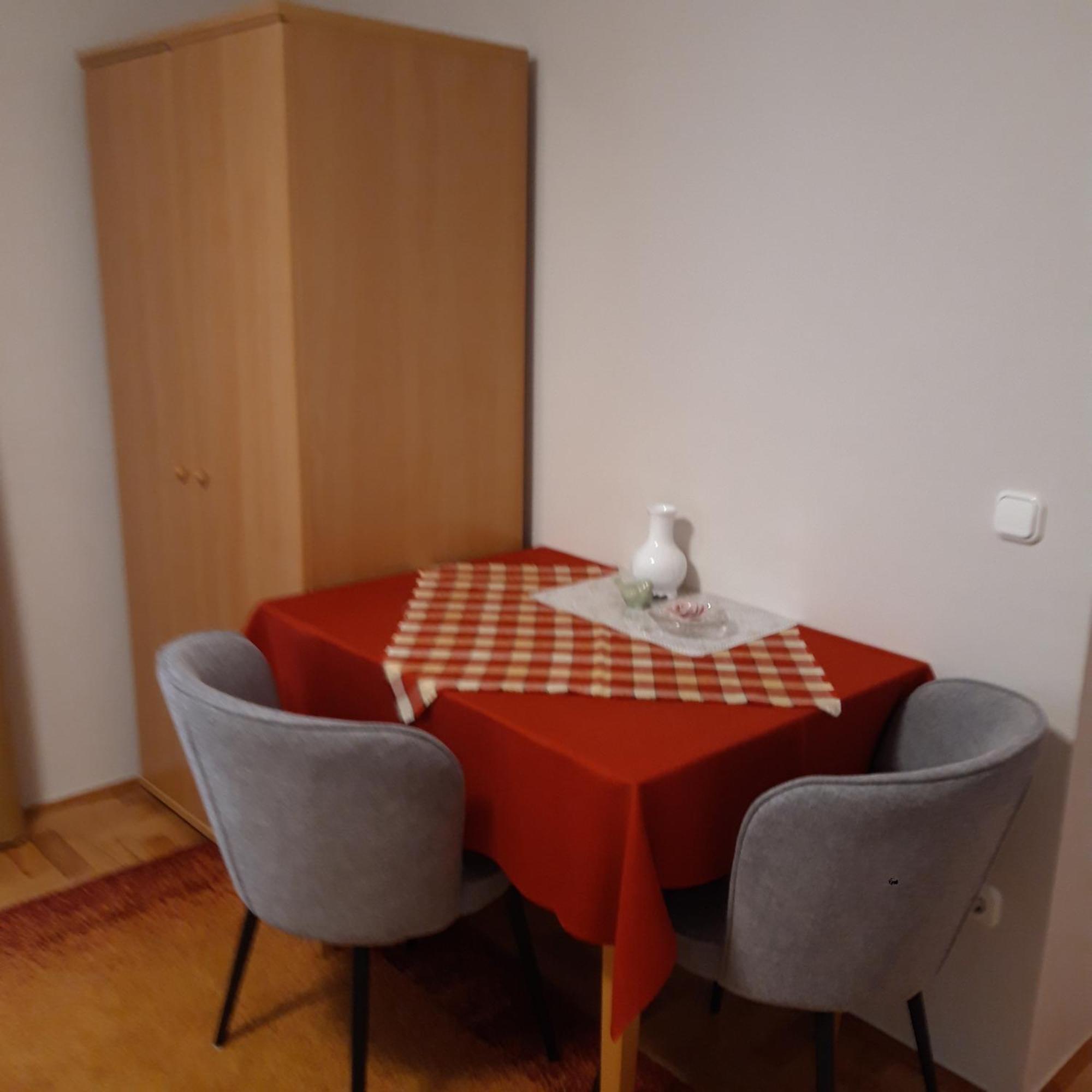 Anita Apartmanhaz Apartment Balatonfured Exterior photo
